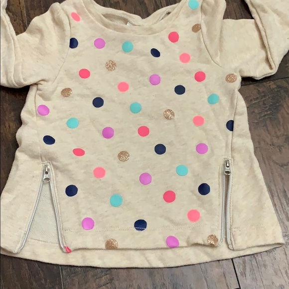 ⭐️ 5 for 25 ⭐️ shirt only - Picture 3 of 3